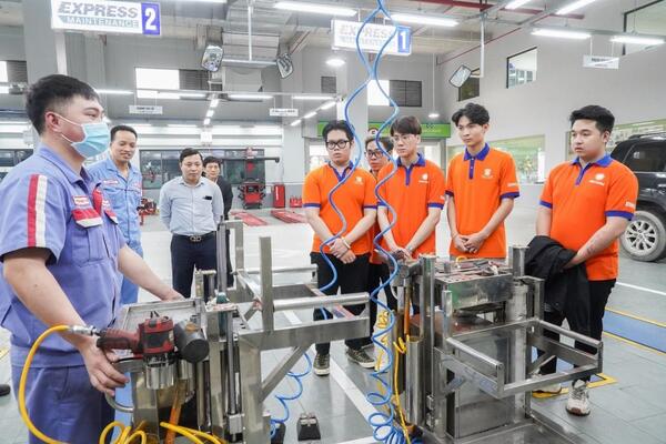 Việc làm kỹ sư Ô tô, cơ hội, mức lương và hướng dẫn tìm việc